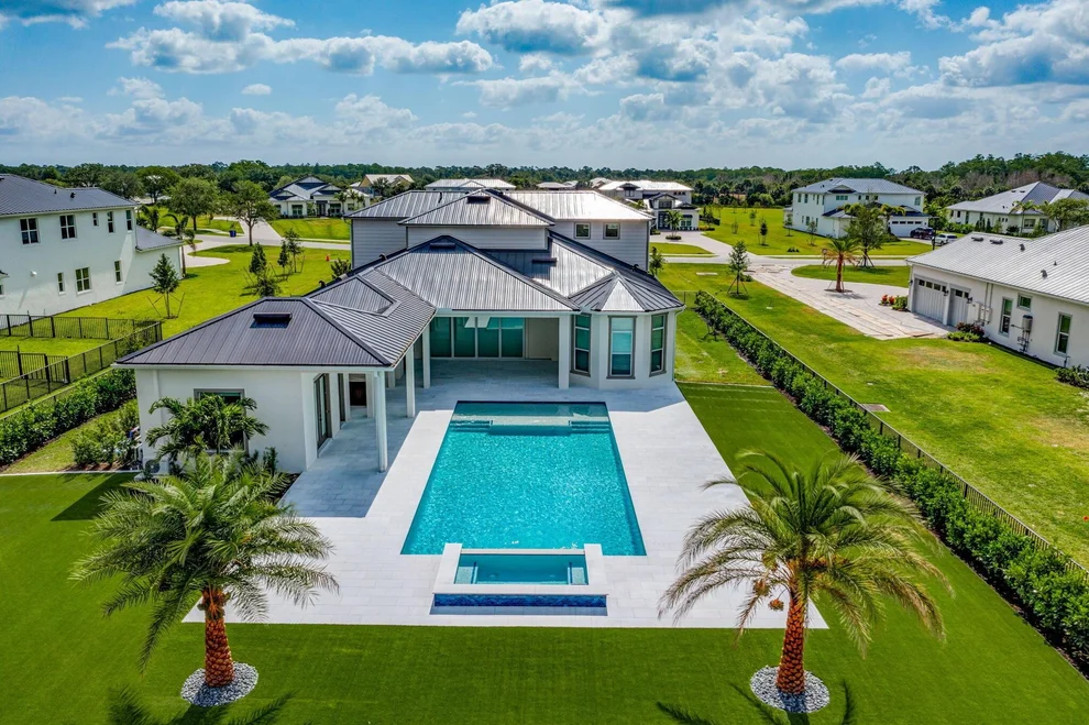 Unit for sale at 20008 SE Bridgewater Drive, Jupiter, FL 33458