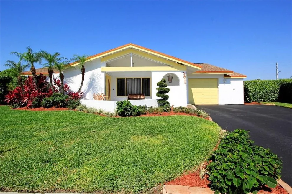 Unit for sale at 2911 NW 52nd Way, Margate, FL 33063