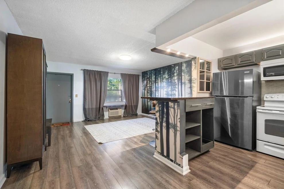 Unit for sale at 273 Brighton G, Boca Raton, FL 33434