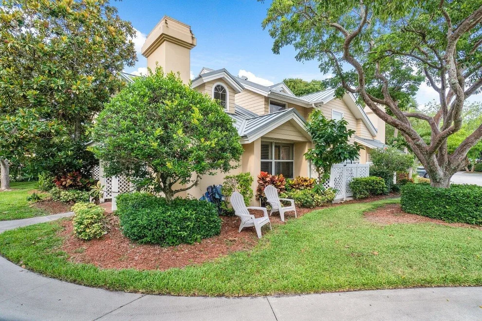 Unit for sale at 302 Andover Court, Boynton Beach, FL 33436