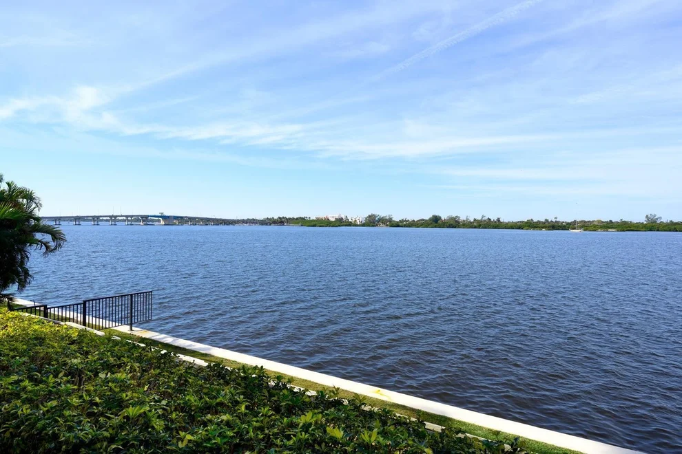 Unit for sale at 2778 S Ocean Boulevard, Palm Beach, FL 33480