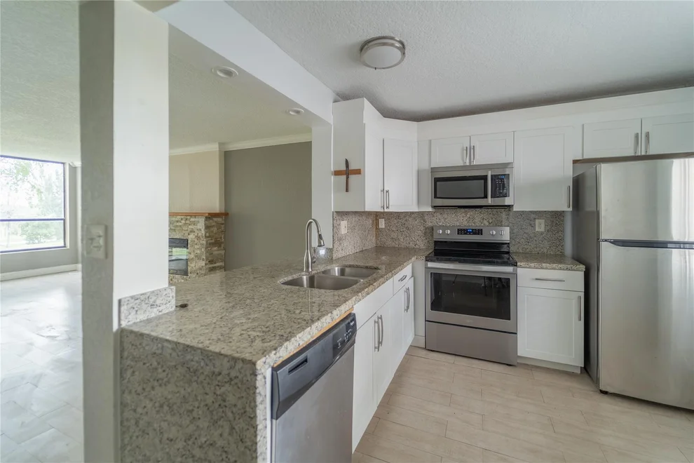 Unit for sale at 8150 W Mcnab Road, Tamarac, FL 33321