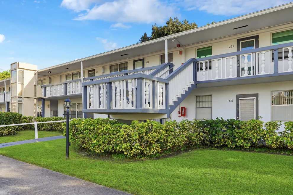 Unit for sale at 231 Ventnor Q, Deerfield Beach, FL 33442