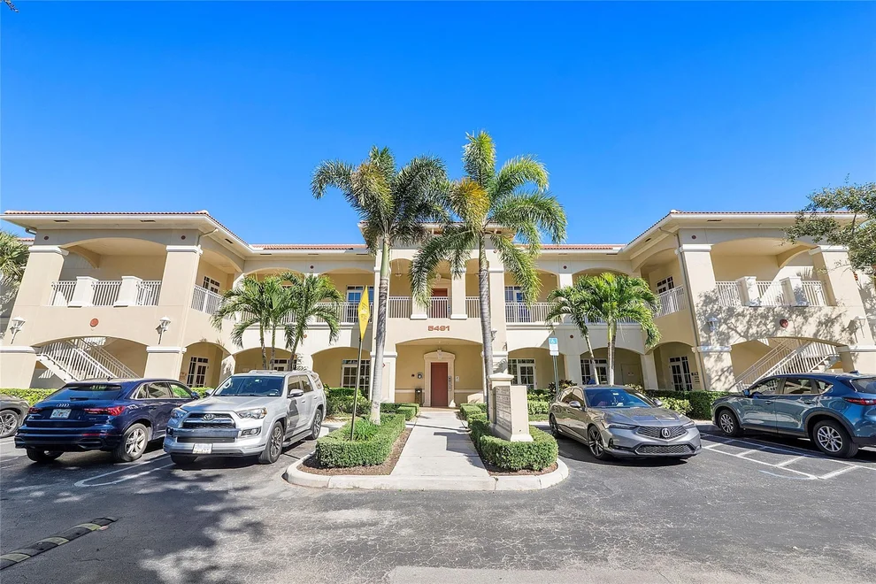 Unit for sale at 5491 N University Drive, Coral Springs, FL 33067