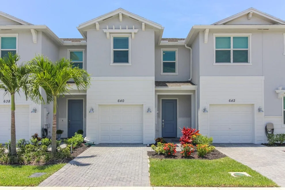 Unit for sale at 640 SE Lake Falls Street, Port St Lucie, FL 34984