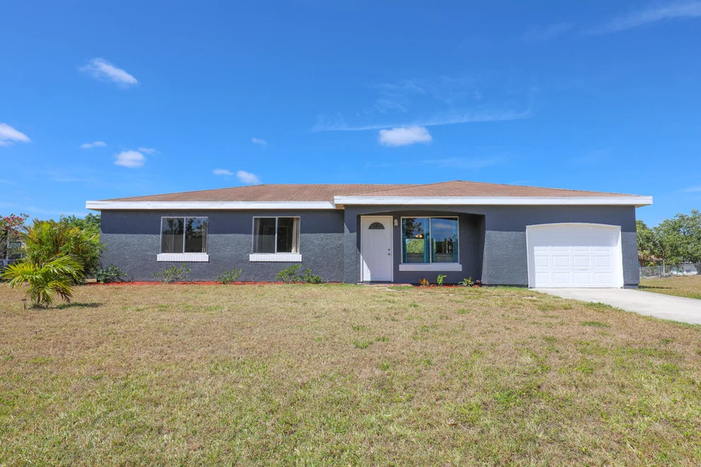 Unit for sale at 250 SW Homeland Road, Port St Lucie, FL 34953