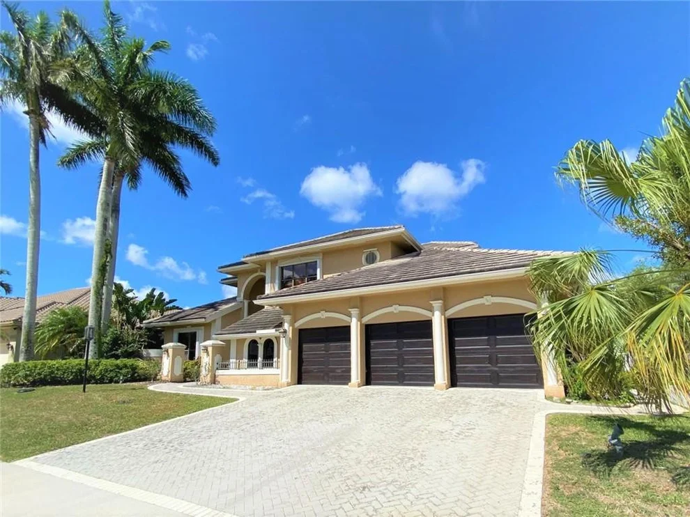 Unit for sale at 17759 Litten Drive, Boca Raton, FL 33498