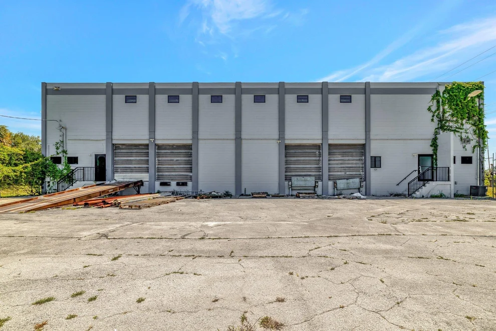 Unit for sale at 3490 Oleander Avenue, Fort Pierce, FL 