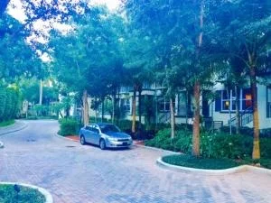 Unit for sale at 2625 NE 14th Avenue, Wilton Manors, FL 33334