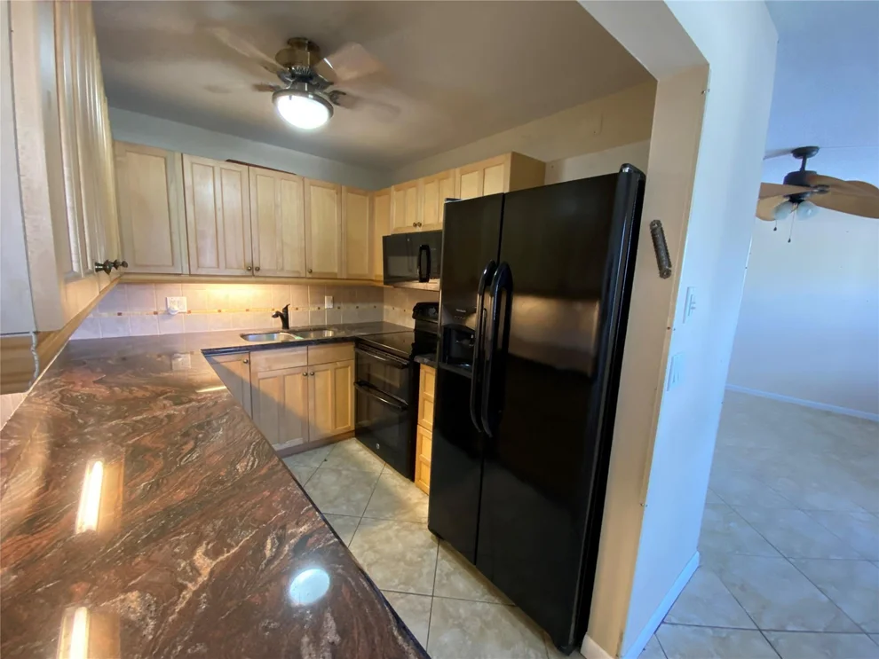 Unit for sale at 2019 Cambridge A, Deerfield Beach, FL 33442