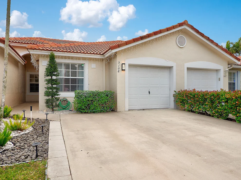Unit for sale at 5108 N La Sedona Circle, Delray Beach, FL 33484