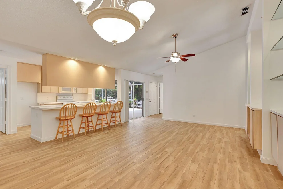 Unit for sale at 4503 Lakemont Court, Palm Beach Gardens, FL 33403