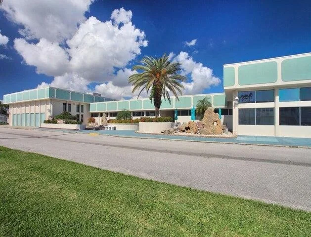 Unit for sale at 230 Horizons E, Boynton Beach, FL 33435