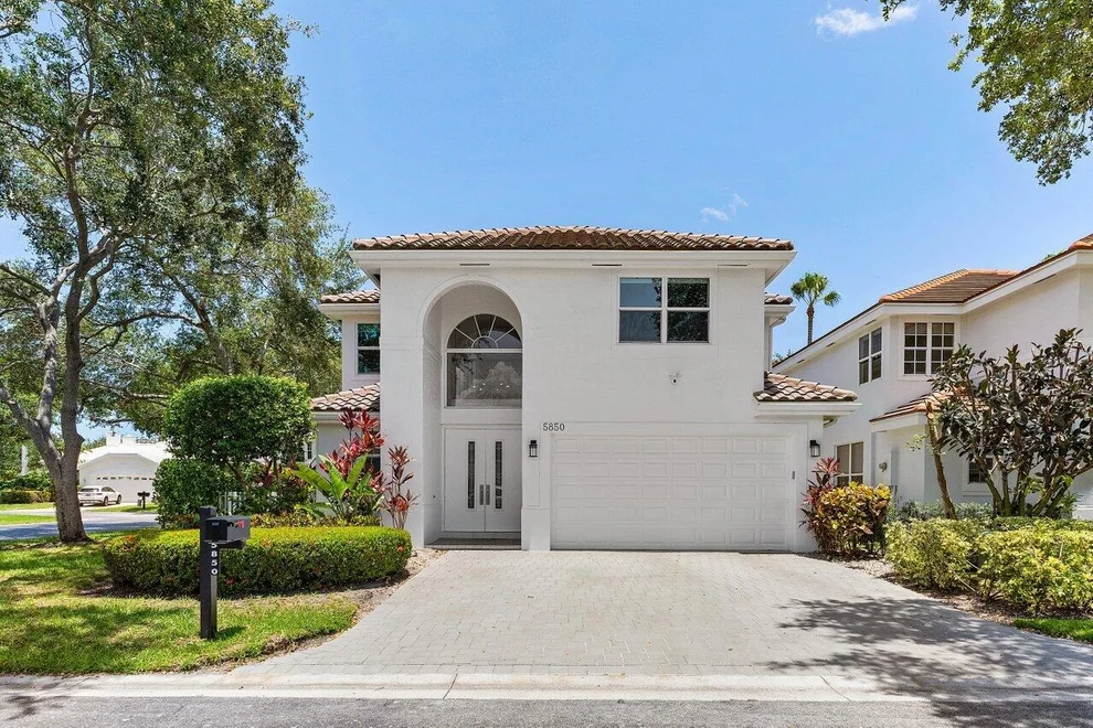 Unit for sale at 5850 NW 42nd Terrace, Boca Raton, FL 33496