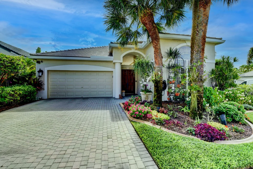 Unit for sale at 3323 NW 53rd Circle, Boca Raton, FL 33496