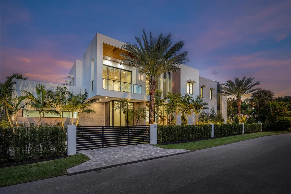 Unit for sale at 901 SE 7th Avenue, Delray Beach, FL 33483