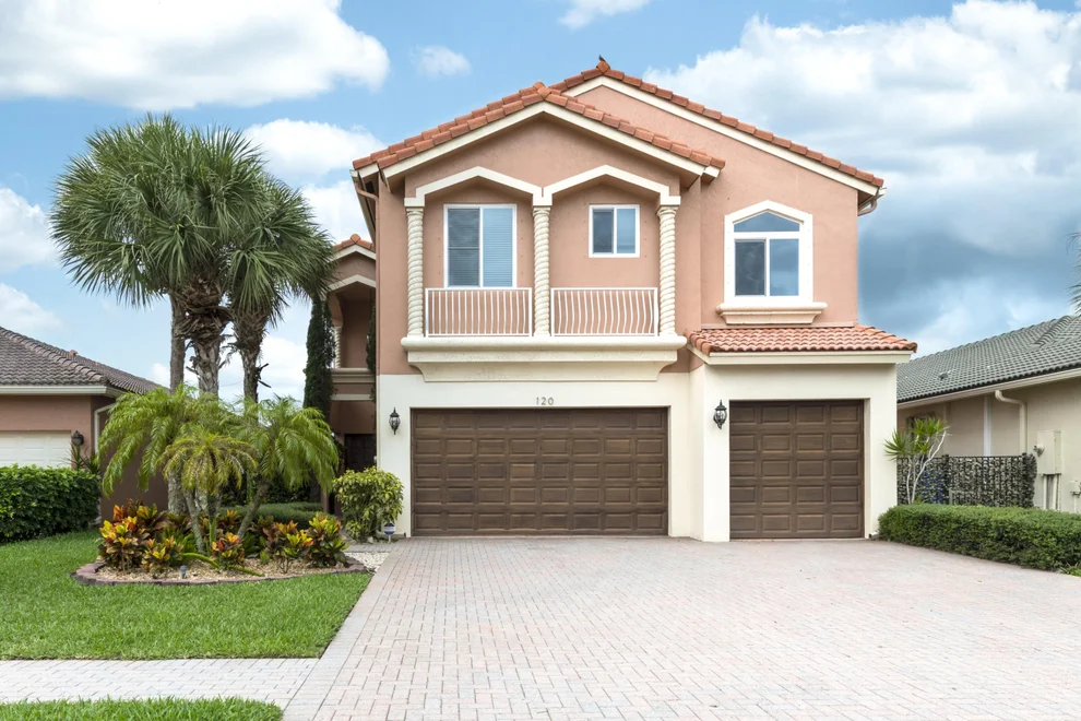 Unit for sale at 120 Catania Way, Royal Palm Beach, FL 33411