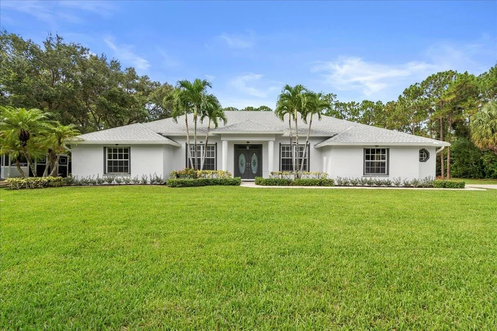 Unit for sale at 12922 77th Place N, The Acreage, FL 33412