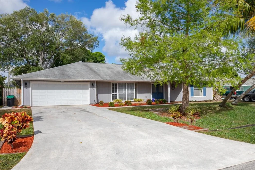 Unit for sale at 1586 SE Clearbrook Street, Port St Lucie, FL 34983