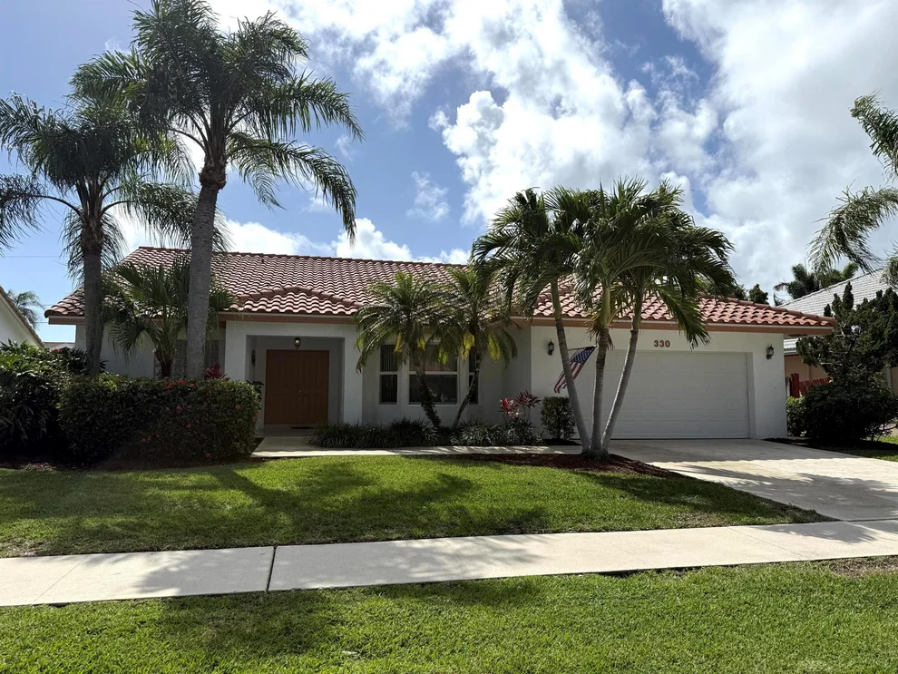 Unit for sale at 330 Oregon Lane, Boca Raton, FL 33487