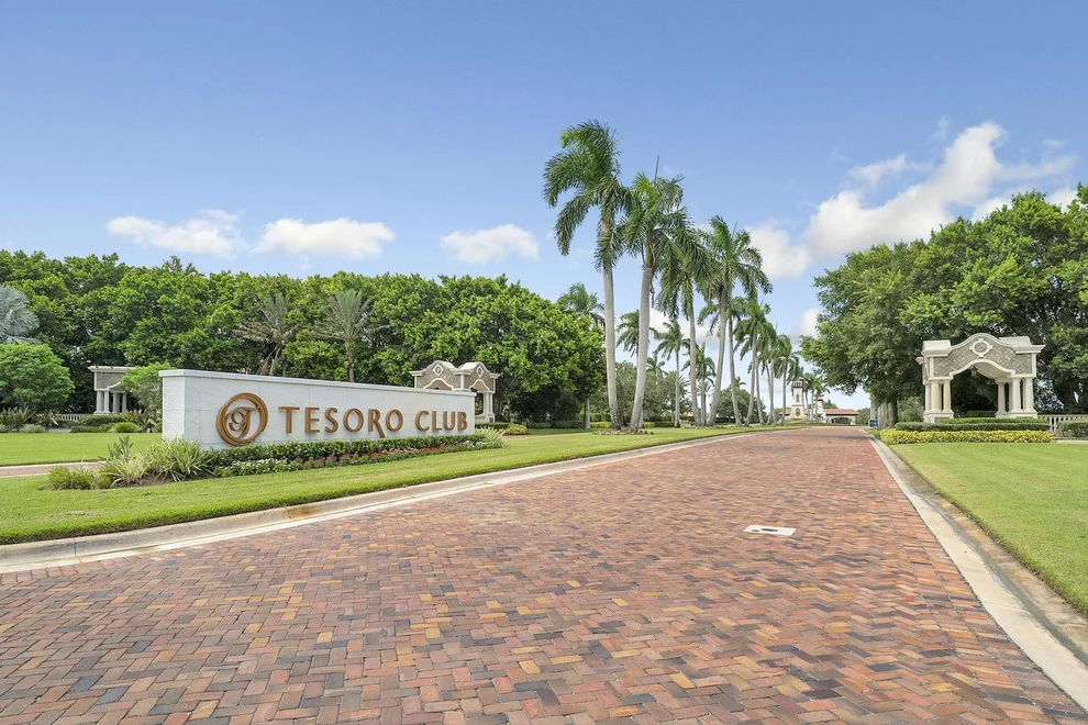 Unit for sale at 465 SE Fascino Circle, Port St Lucie, FL 34984