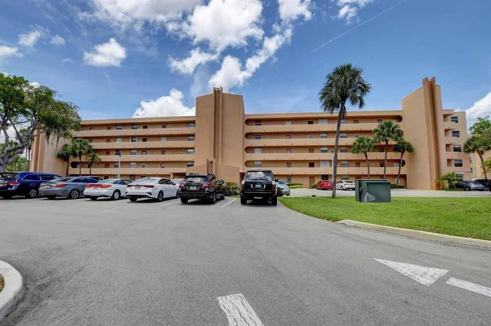 Unit for sale at 299 NW 52nd Terrace, Boca Raton, FL 33487