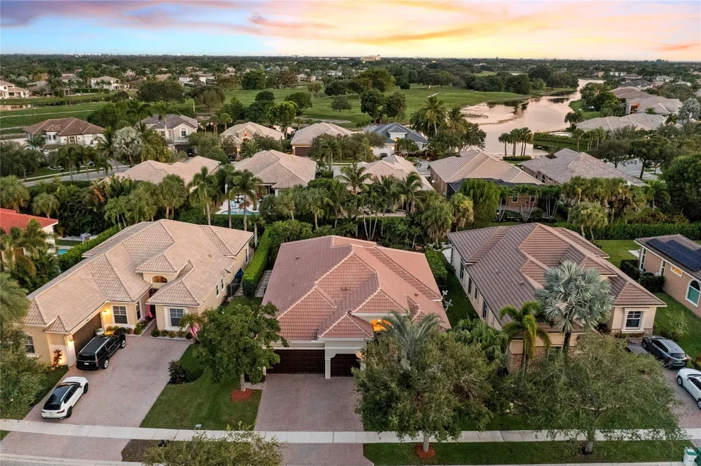 Unit for sale at 11936 NW 78th Place, Parkland, FL 33076