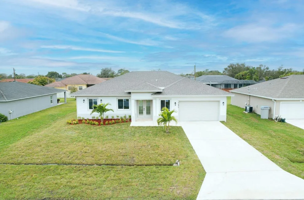 Unit for sale at 1434 SW Oriole Lane, Port St Lucie, FL 34953