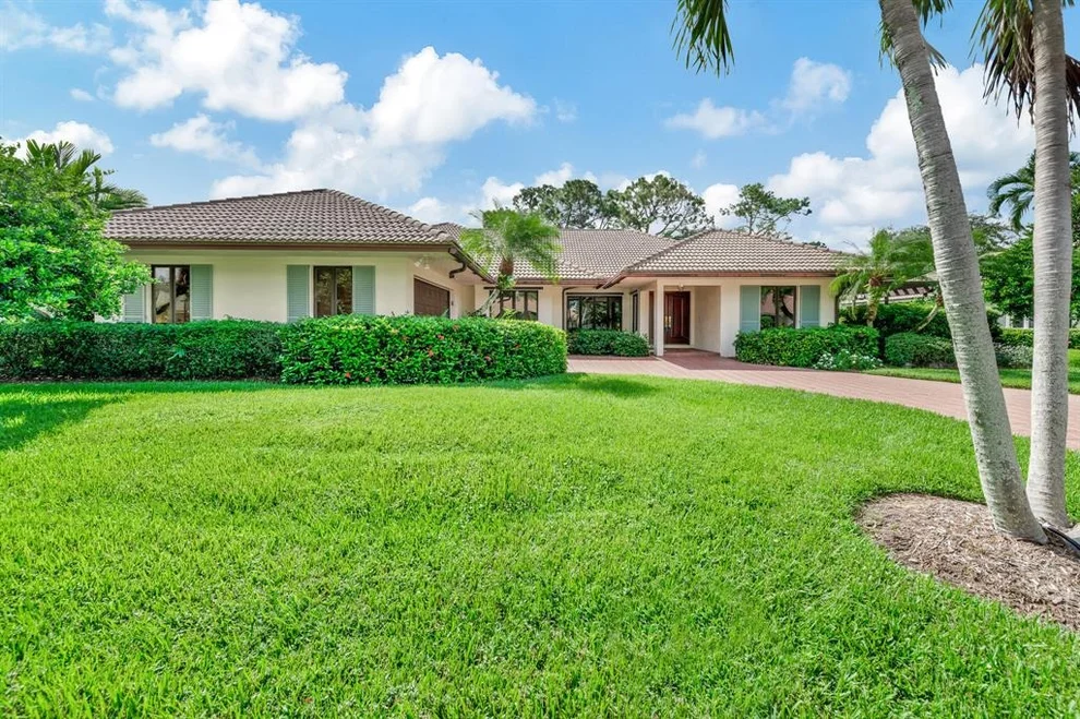 Unit for sale at 4 Berwick Road, Palm Beach Gardens, FL 33418
