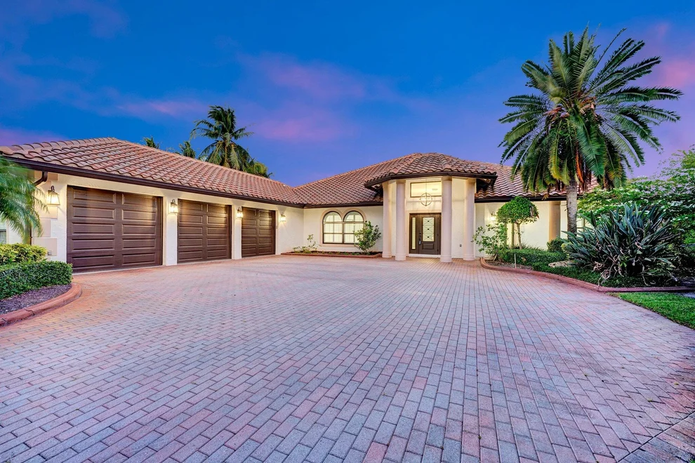 Unit for sale at 2386 Sunderland Avenue Avenue, Wellington, FL 33414