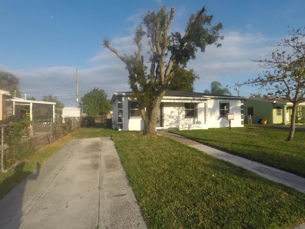 Unit for sale at 1408 S C Terrace, Lake Worth Beach, FL 33460