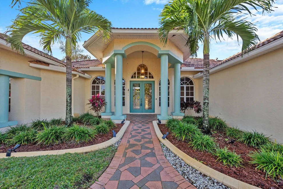 Unit for sale at 136 Mangrove Court, Royal Palm Beach, FL 33411