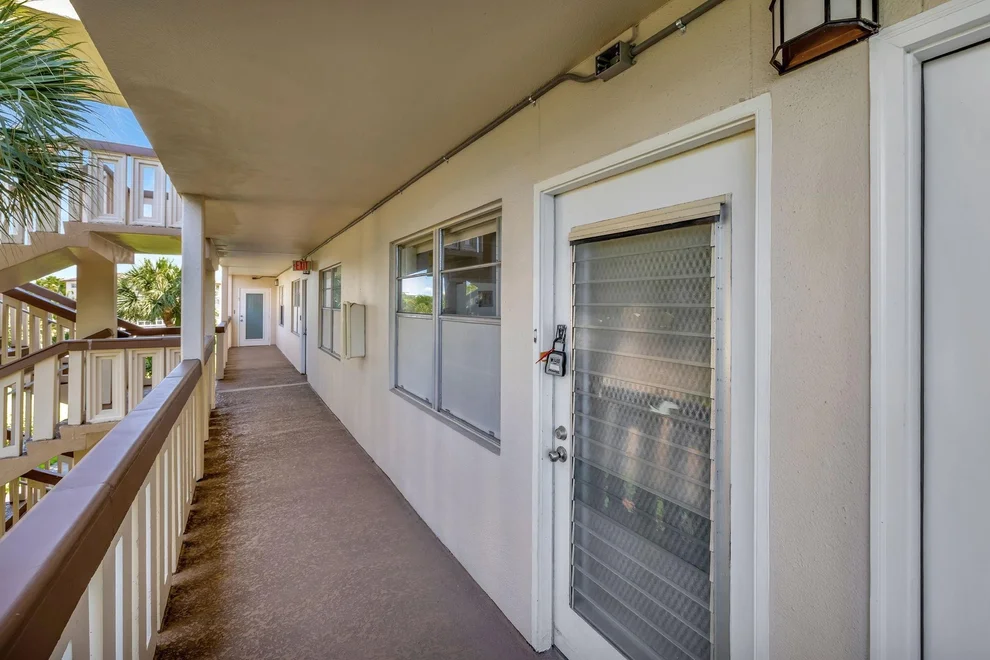 Unit for sale at 3101 Portofino Point, Coconut Creek, FL 33066
