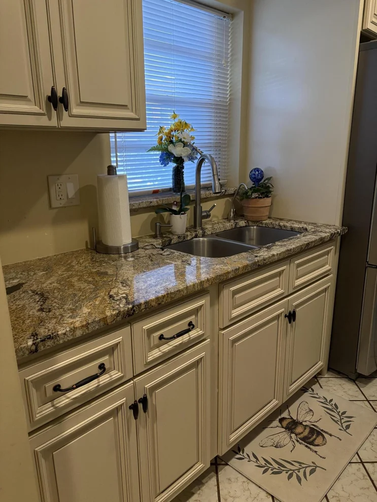 Unit for sale at 26 Golfs Edge B, West Palm Beach, FL 33417