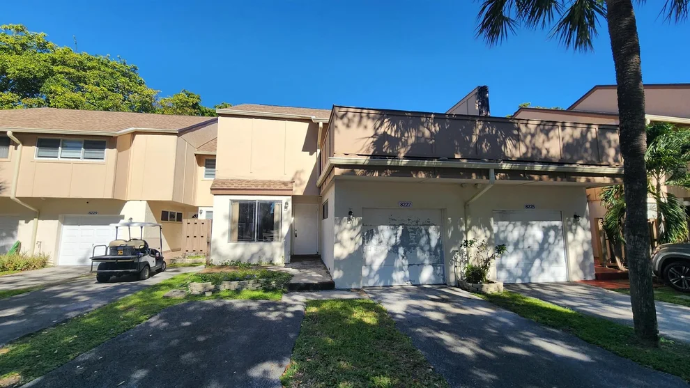 Unit for sale at 8227 NW 8 Street, Plantation, FL 33324