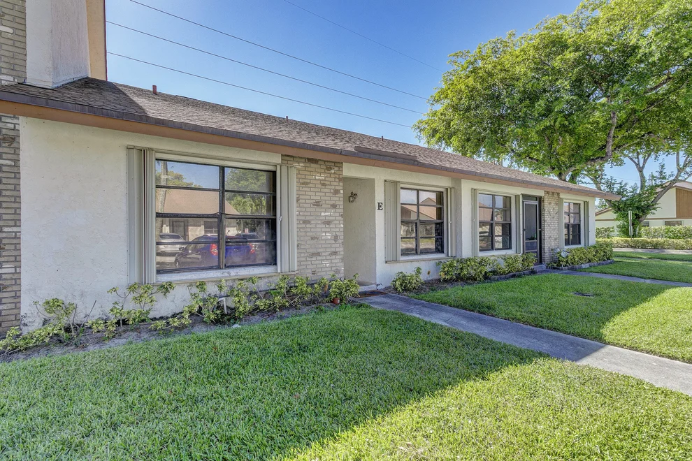 Unit for sale at 1200 Parkside Green E Drive, Greenacres, FL 33415