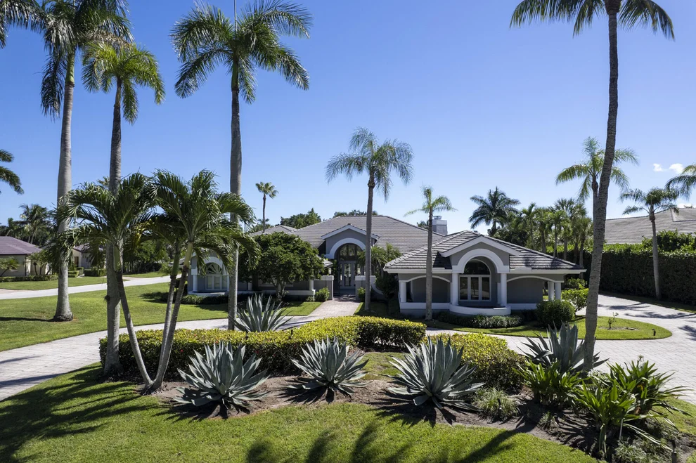 Unit for sale at 2980 Le Bateau Drive, Palm Beach Gardens, FL 33410