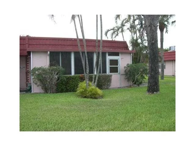 Unit for sale at 347 Seville O, Delray Beach, FL 33446