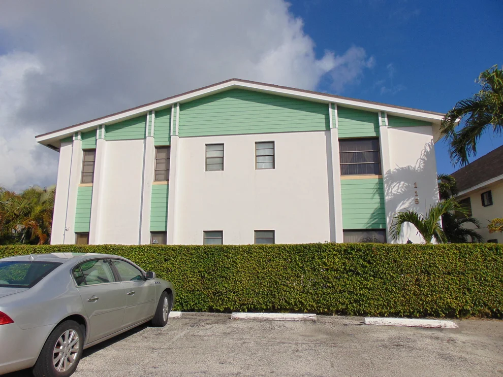 Unit for sale at 115 Claremont Lane, Palm Beach Shores, FL 33404