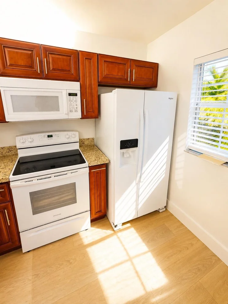 Unit for sale at 3399 Foxcroft Road, Miramar, FL 33025