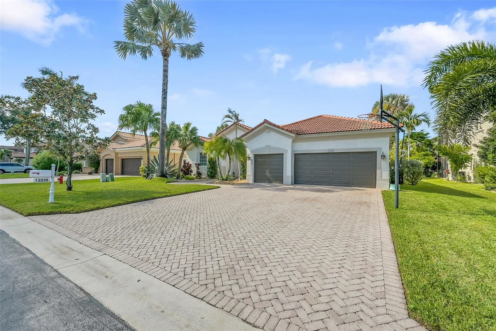 Unit for sale at 12235 NW 49th Street, Coral Springs, FL 33076