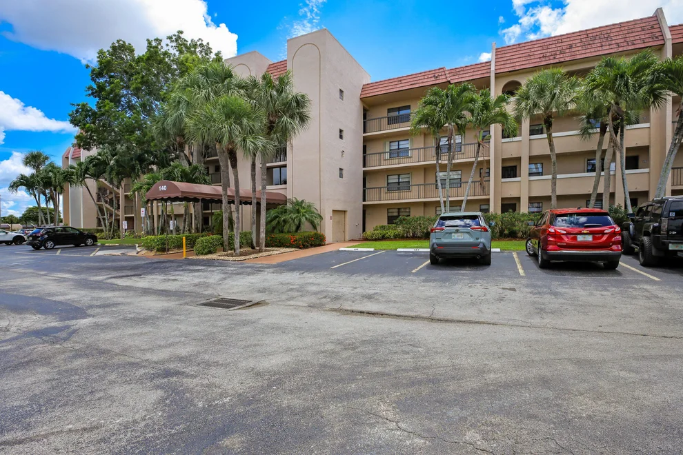 Unit for sale at 140 Lake Nancy Lane, West Palm Beach, FL 33411