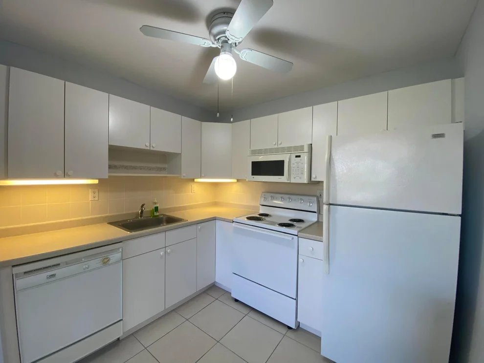 Unit for sale at 336 Burgundy G, Delray Beach, FL 33484