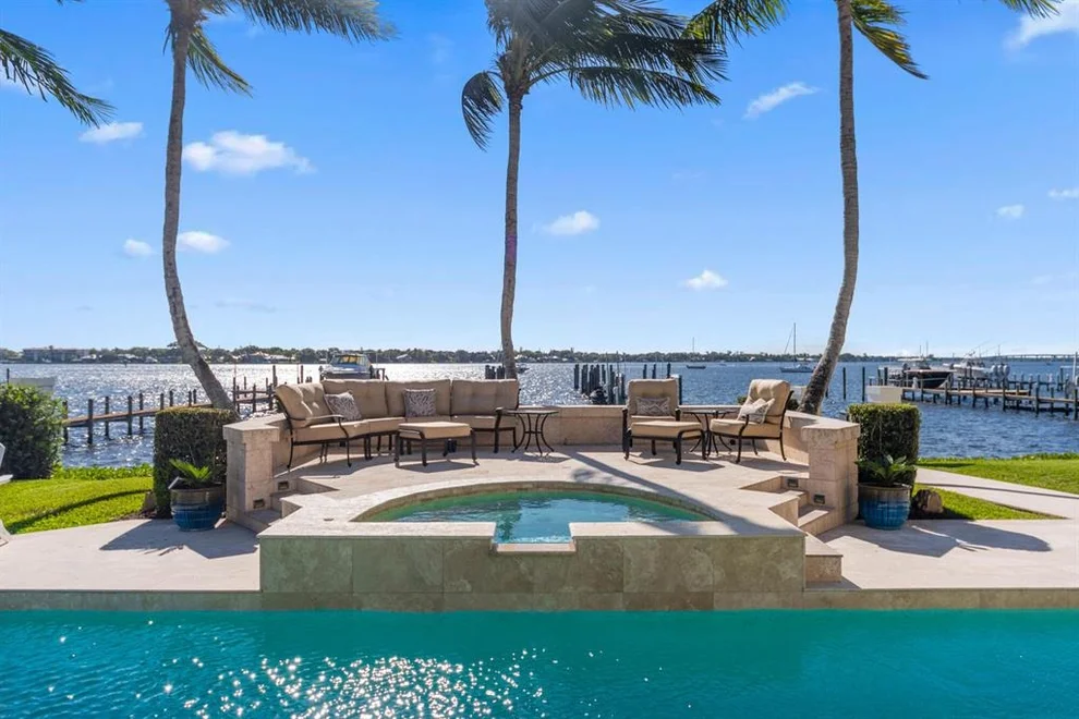 Unit for sale at 861 SW Bay Pointe Circle, Palm City, FL 34990