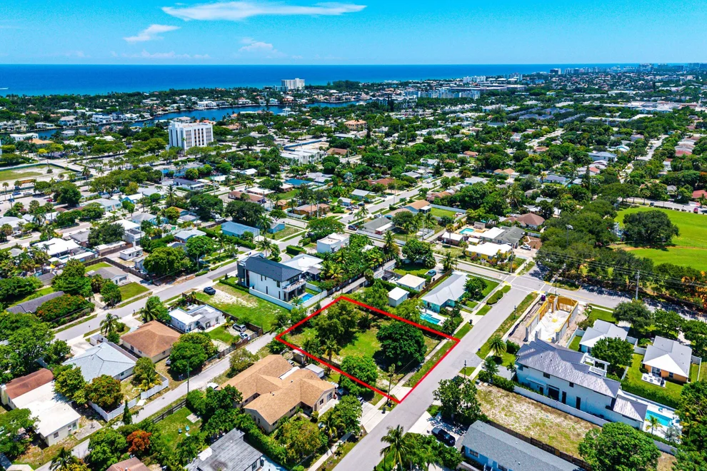 Unit for sale at 619 SE 2nd Avenue, Delray Beach, FL 33483