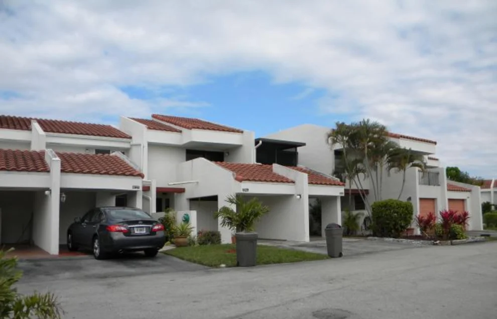Unit for sale at 6563 Racquet Club Drive, Lauderhill, FL 33319