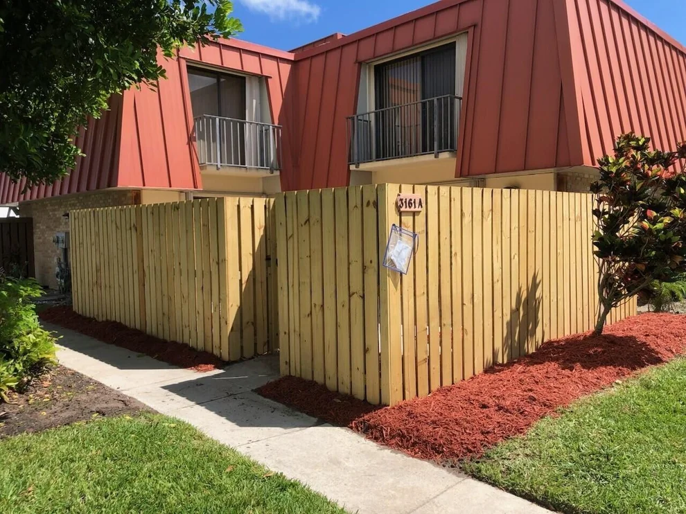 Unit for sale at 3161 Meridian Way S, Palm Beach Gardens, FL 33410