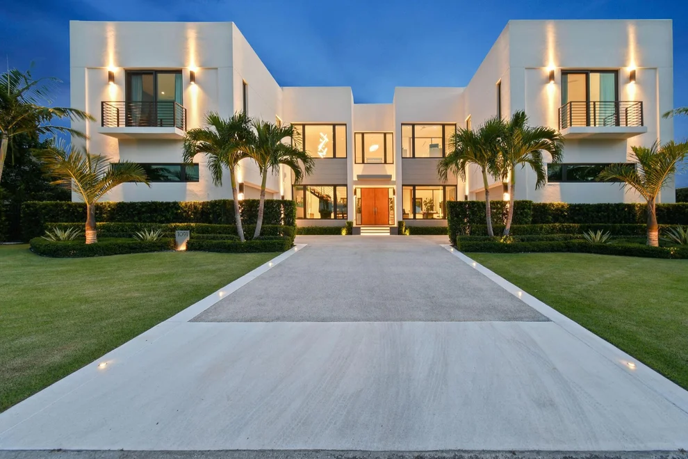 Unit for sale at 1091 Gulfstream Way, Singer Island, FL 33404