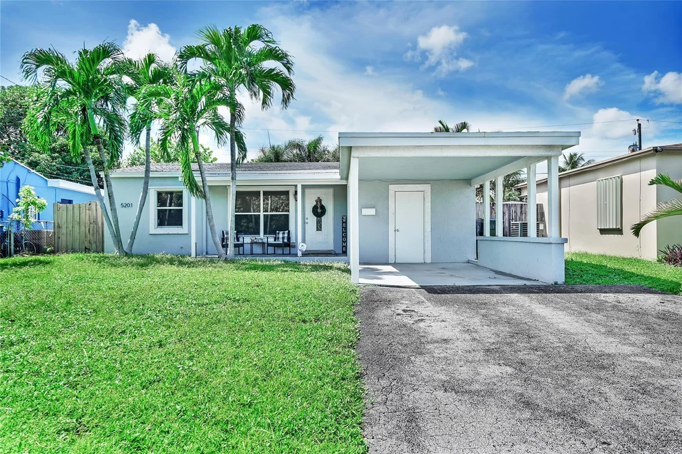 Unit for sale at 5201 NE 4th Avenue, Oakland Park, FL 33334