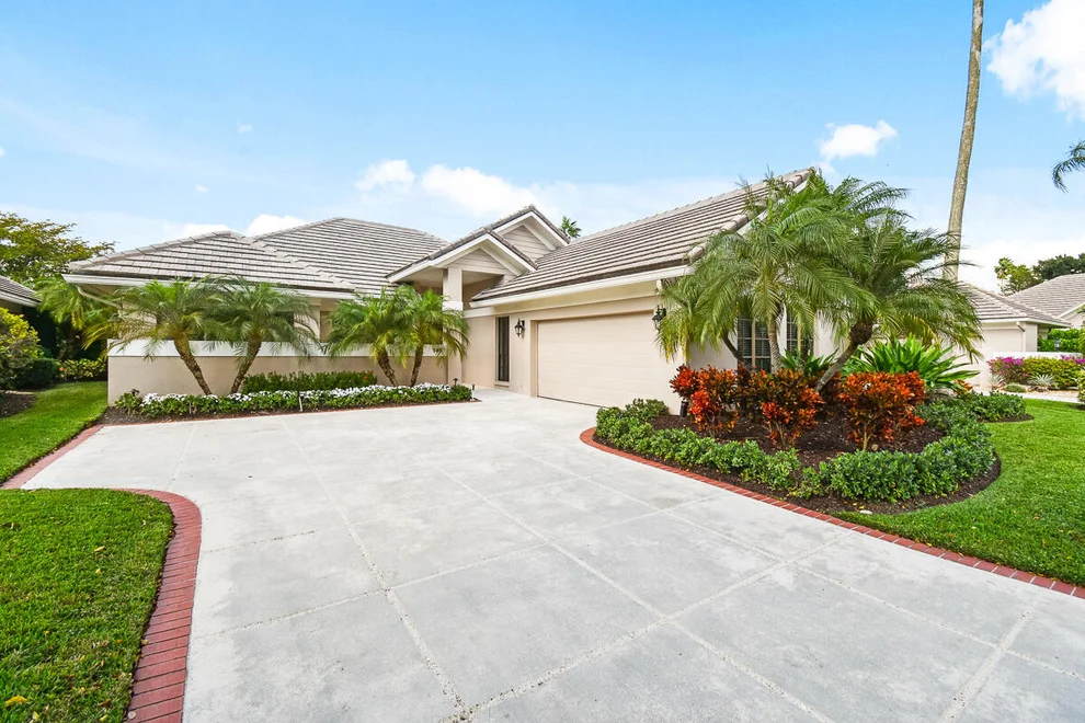 Unit for sale at 145 Coventry Place, Palm Beach Gardens, FL 33418